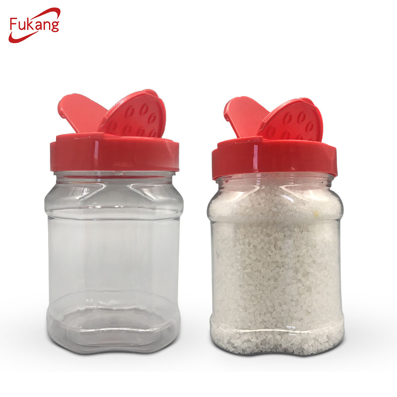 Clear PET spice jars with 7-10 hole shaker lid